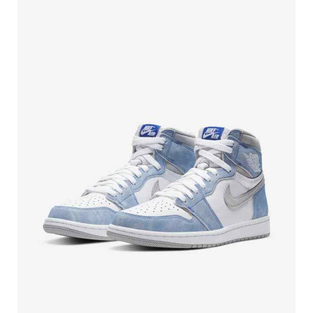 555088-402 Nike Air Jordan 1 High OG Hyper Royal (Men's)