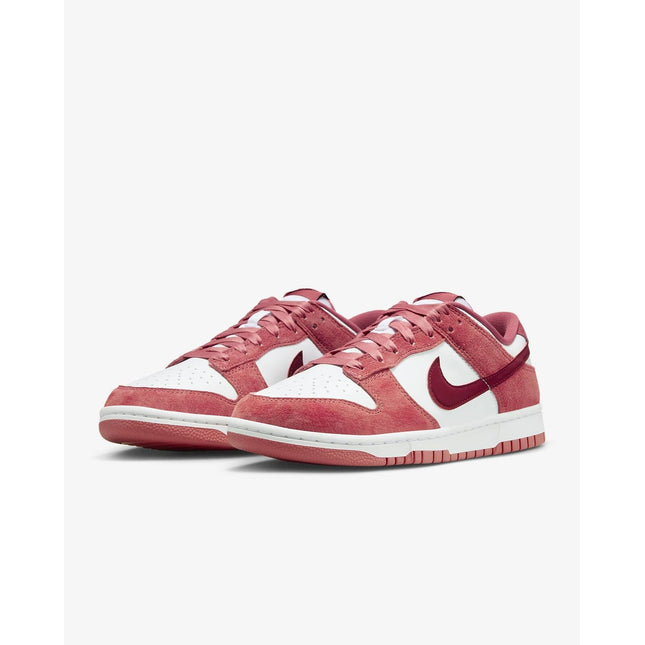 FQ7056-100 Nike Dunk Low Valentine�fs Day (Women's)