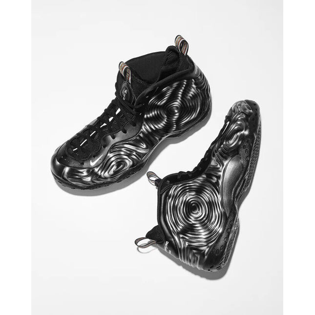 DJ7952-002 COMME des GAR?ONS HOMME PLUS Nike Air Foamposite One Olympic (Men's)