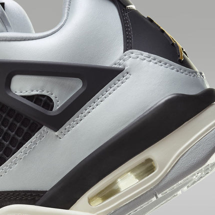 FZ8585-070 Nike GS Air Jordan 4 Retro Pure Platinum