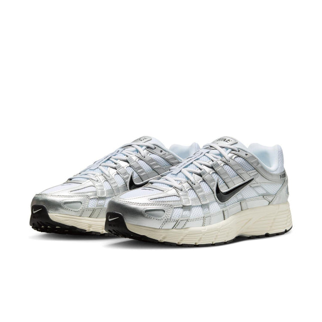 CD6404-105 NIKE P-6000 WHITE/BLACK-METALLIC SILVER-FLT SILVER (Men's)