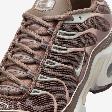DZ3671-200 Nike Air Max Plus Mink Brown Baroque Brown Sail Metallic (Men's)