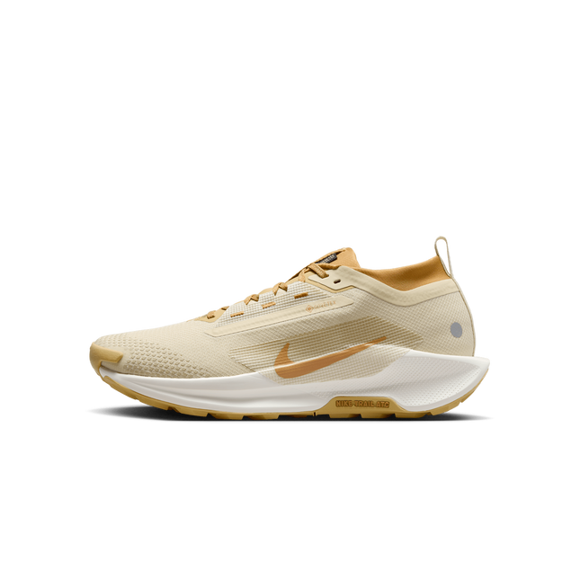 HQ7494-700 Nike Pegasus Trail 5 GORE-TEX Team Gold Desert Ochre (Men's)