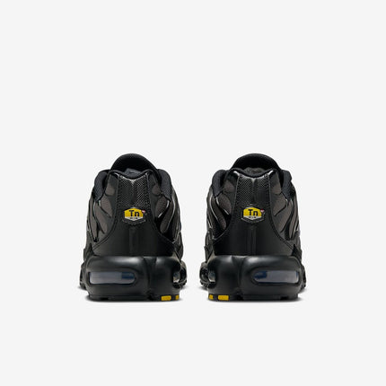 DM0032-018 Nike Air Max Plus Black Dark Smoke Grey (Men's)