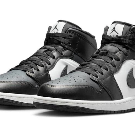 DQ8426-010 Nike Air Jordan 1 Mid Off Noir Toe (Men's)