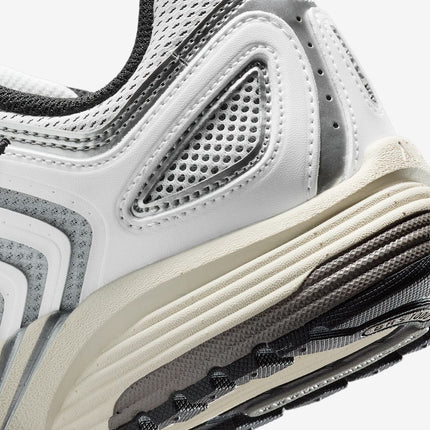 HQ1675-100 Nike Air Pegasus 2005  Shoes (Women's)