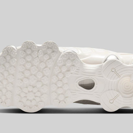 AR3566-103 Nike  Shox TL  Sail (Women's)