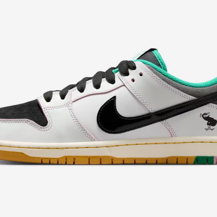 HJ4132-100 CSEF Nike SB Dunk Low Pro QS White and Black (Men's)