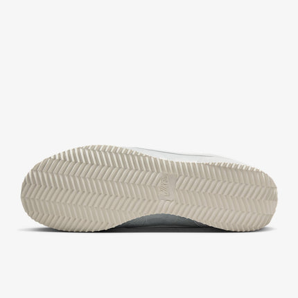 HM8286-001 Nike Cortez Platinum Tint Floral (Women's)