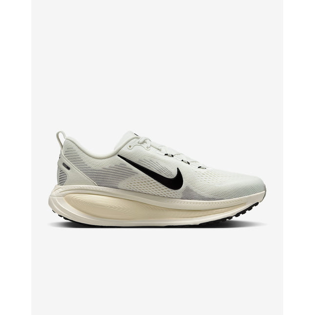 HM6803-101 Nike Vomero 18 Summit White Black Coconut Milk (Men's)