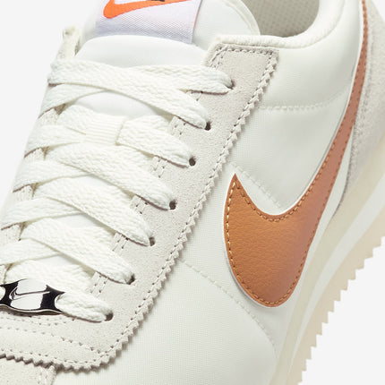 DZ2795-101 Nike Field General Beach Gum Dark Brown Cacao Wow (Women's)