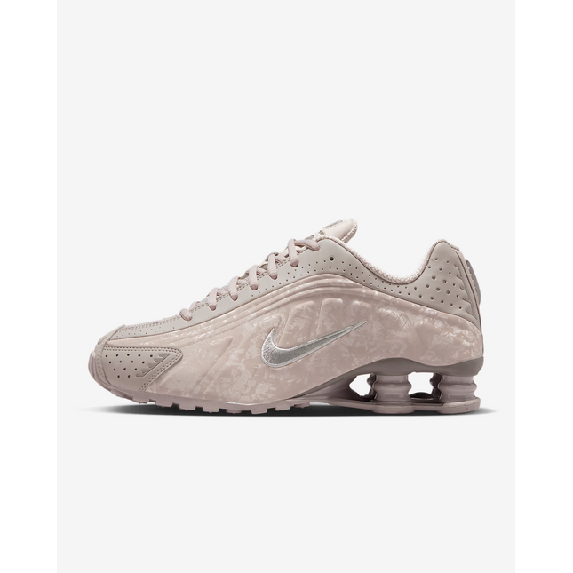 HV0934-001 Nike Shox R4 College Grey Flat Pewter (Women's)