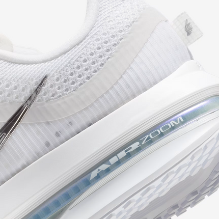 HQ2593-102 Nike Pegasus Premium White Metallic Silver Metallic Silver (Women's)