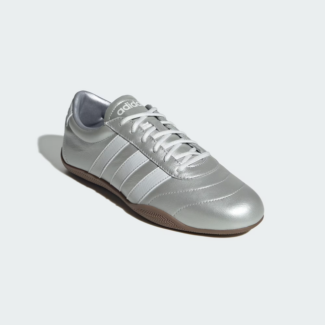 JQ9682 adidas Grand Court Lo Silver Metallic Crystal White Gum (Women's)