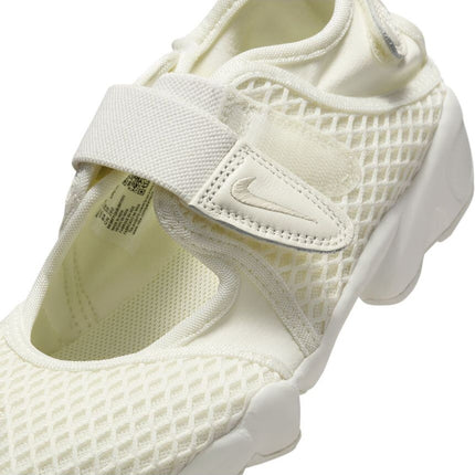 HM8288-101 Nike  Air Rift Lace Sail (Women's)