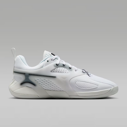 FZ2473-110 Nike Jordan Heir Series White Black (Women's)