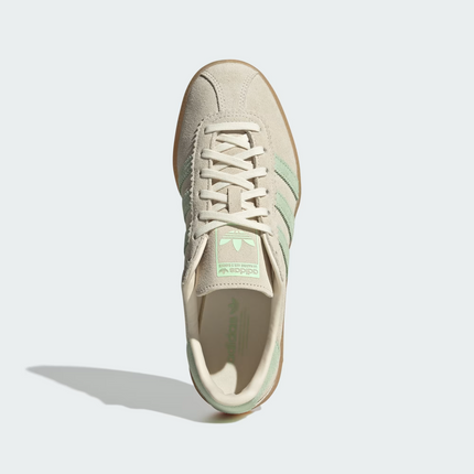JS3976 adidas Originals Bermuda Cream White Semi Green Spark Gum (Women's)