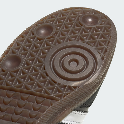 JQ8835 Jeremy Scott �~ adidas Originals Samba OG Core Black Cloud White  (Men's)