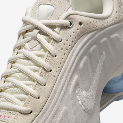 IH3572-110 Nike Shox R4 Pale Ivory Light Orewood Brown Celestine Blue (Women's)