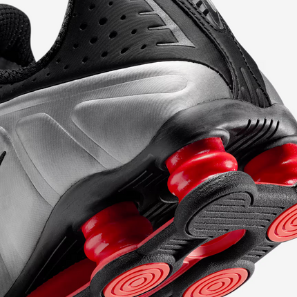 AR3565-011 Nike Shox R4 Black Light Crimson Metallic Silver 2025 (Men's)