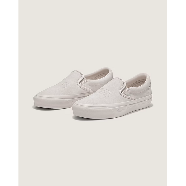 VN000EDG7VJ NEIGHBORHOOD × OTW by Vans Classic Slip-On 98 Natural (Men's)