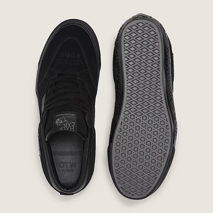 VN000EFYBLA NEIGHBORHOOD × OTW by Vans Half Cab 33 Black