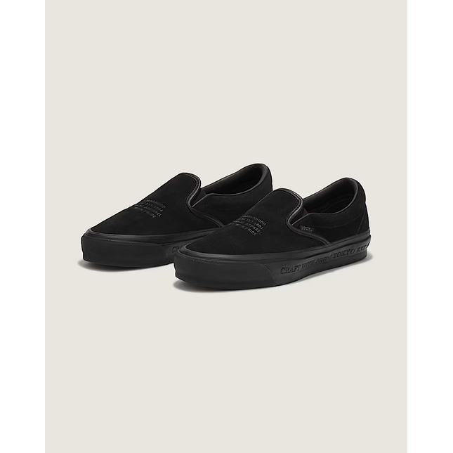 SNDN-SNKR-10282 NEIGHBORHOOD × OTW by Vans Classic Slip-On 98 Black (Men's)