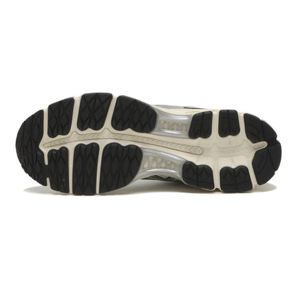 1203A827-100 Asics Gel-Kayano 12.1 Silver Green Orange (Men's)