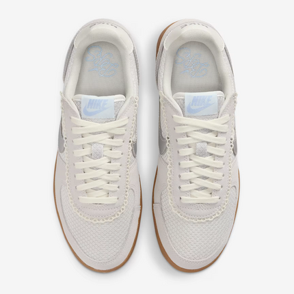 IH3573-099 Nike  Field General Platinum Tint Vast Grey Gum Medium Brown(Women's)