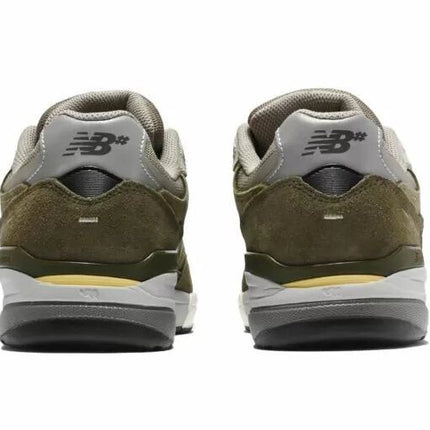 NM933JKL Andrew Reynolds × New Balance Numeric 933 Olive Olive (Men's)