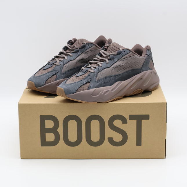 GZ0724 Adidas Yeezy Boost 700 V2 Mauve Brown Charcoal Grey Gum Beige Suede Mesh