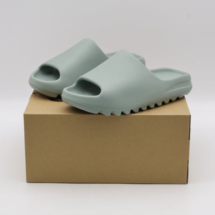 ID5480 adidas YEEZY Slide Salt (Men's)