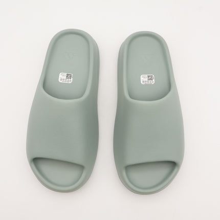 ID5480 adidas YEEZY Slide Salt (Men's)