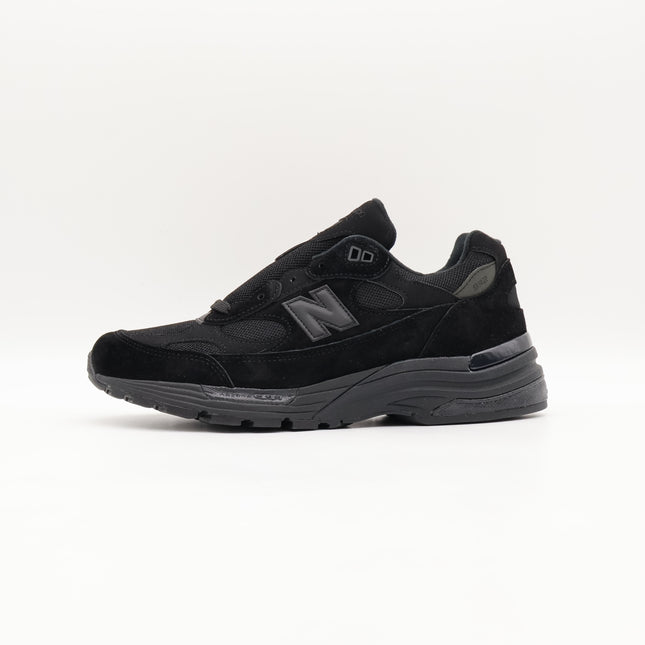 U992TB New Balance 992 Triple Black (2025) (Men's)