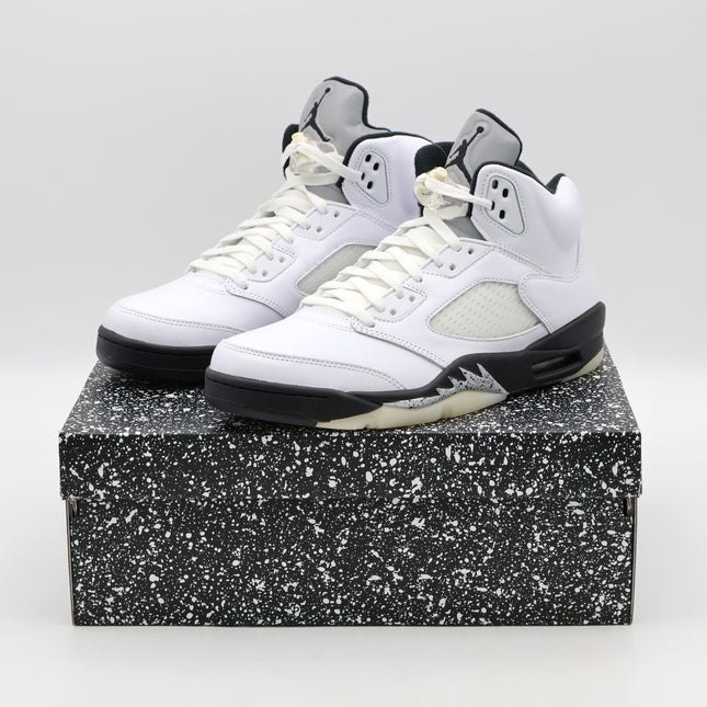DD0587-110 Nike Air Jordan 5 Retro White and Black (Men's)