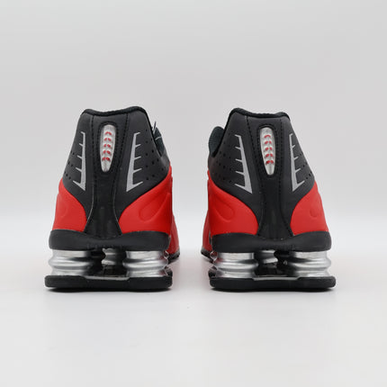 HQ1988-600 Nike Shox R4 University Red Black Metallic Silver (Men's)