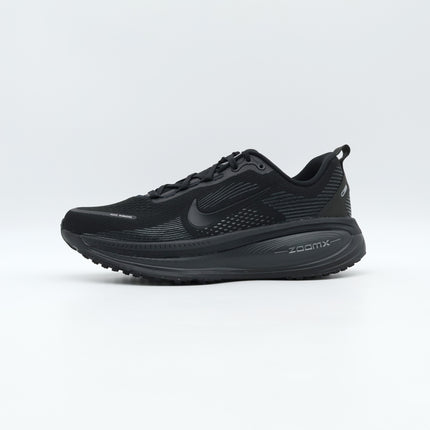 HM6803-005 Nike Vomero 18 Triple Black (Men's)