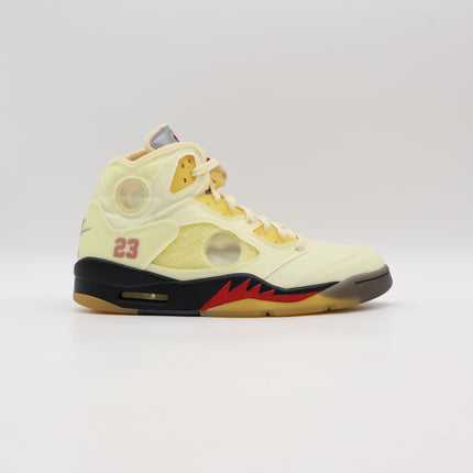DH8565-100 Off-White �~ Nike Air Jordan 5 Sail (Men's)