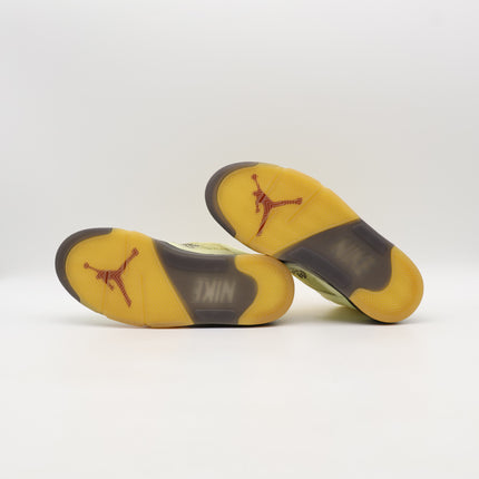 DH8565-100 Off-White �~ Nike Air Jordan 5 Sail (Men's)