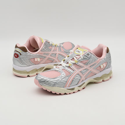 1203A865-702 VANDY THE PINK atmos Asics Gel-Nimbus 10.1 Strawberry Cream (Men's)