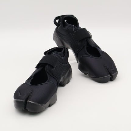 IH1990-010 Nike Air Rift Triple Black (Women's)