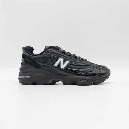 M1000BBE BEAMS Exclusive New Balance 1000 Black (Men's)