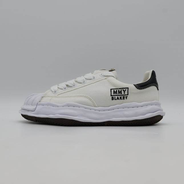 A08FW735-white Maison MIHARA YASUHIRO BLAKEY Original Sole Canvas Low cut (Men's
