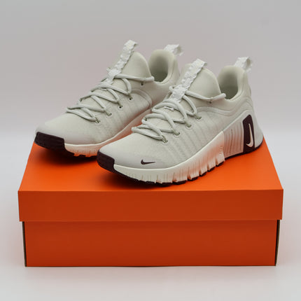 IH3589-072 Nike Free Metcon 6 SE  Workout Shoes Light Bone (Women’s)